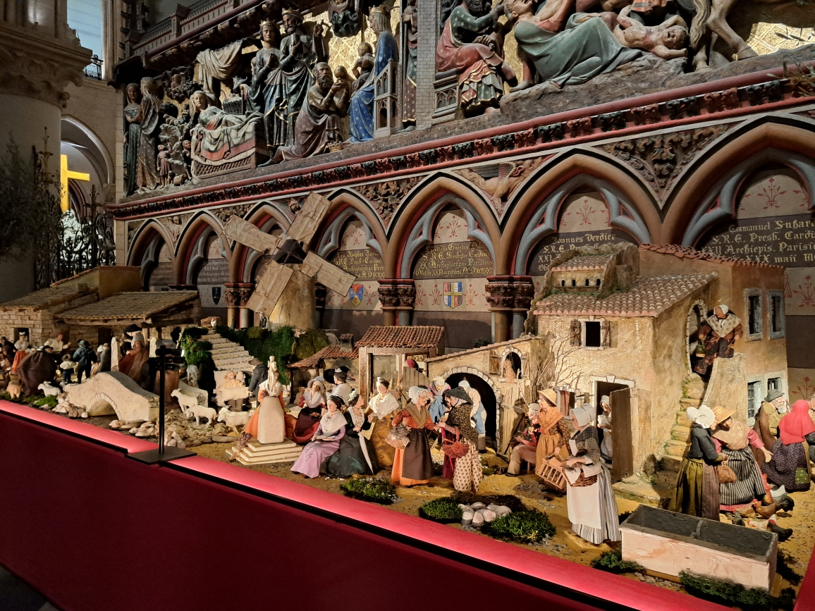 Une image contenant b&acirc;timent, art, statue, int&eacute;rieur

Le contenu g&eacute;n&eacute;r&eacute; par l&rsquo;IA peut &ecirc;tre incorrect.